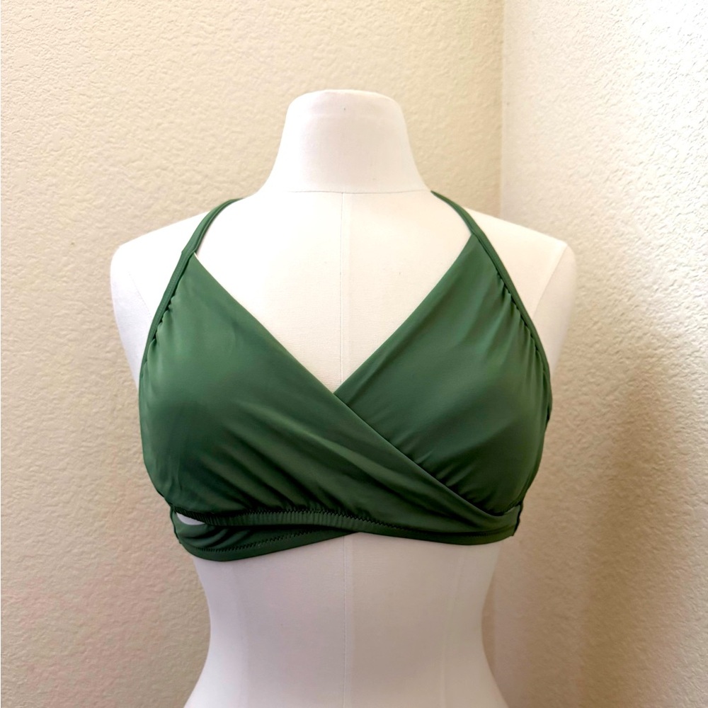 PINK Victoria's Secret Swim Top - Size XL